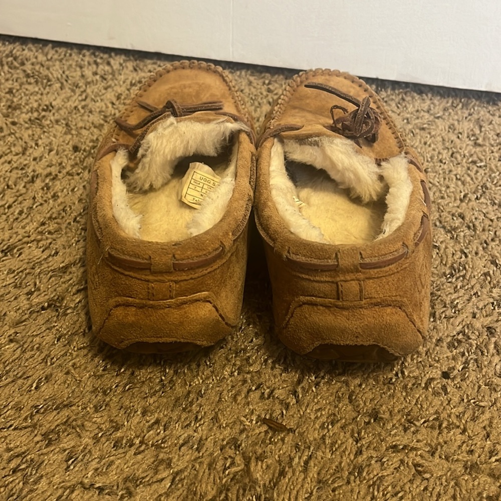 Ugg Moccasins - Picture 3 of 4